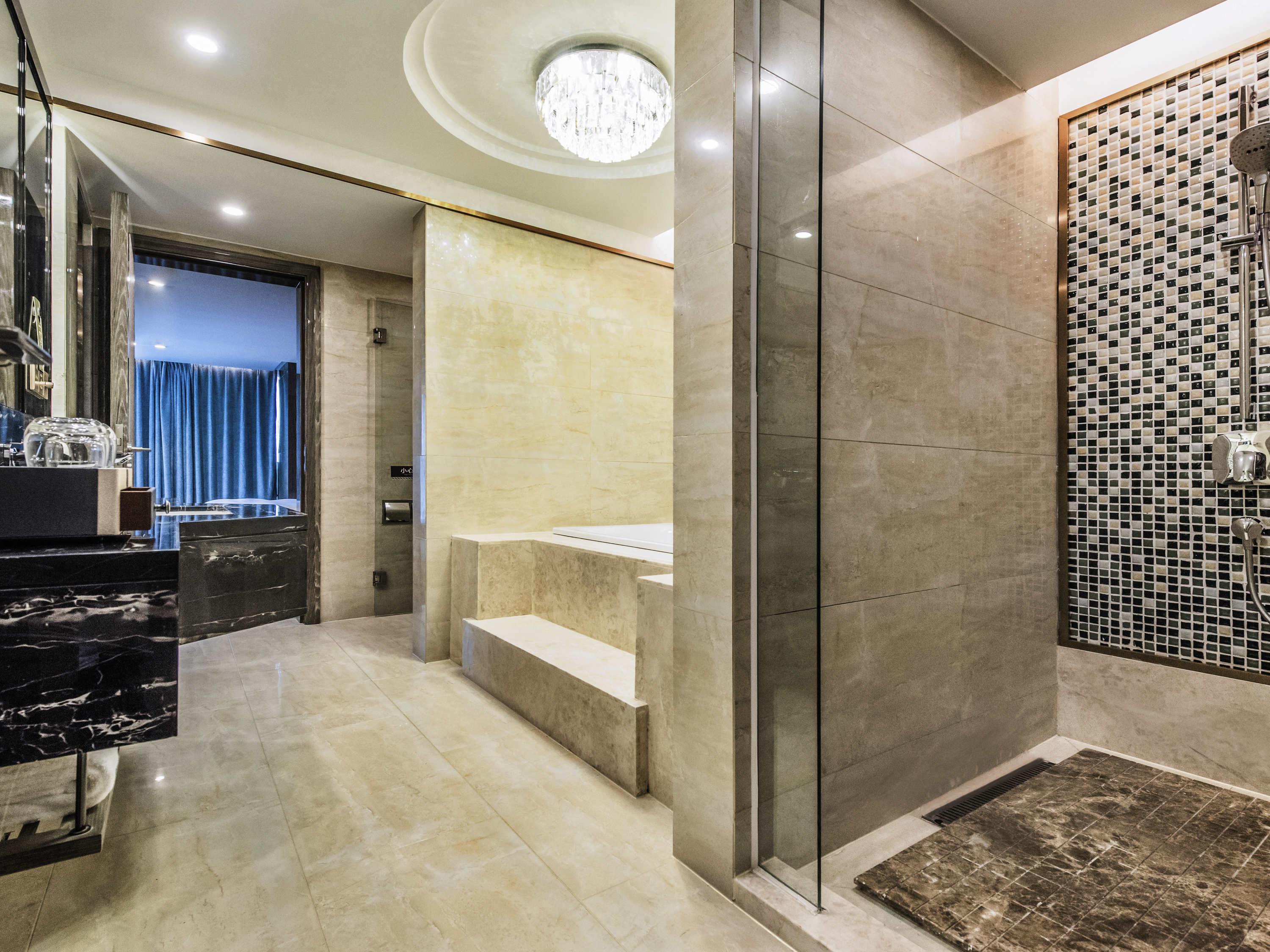 Mercure Chongqing Downtown Exterior photo