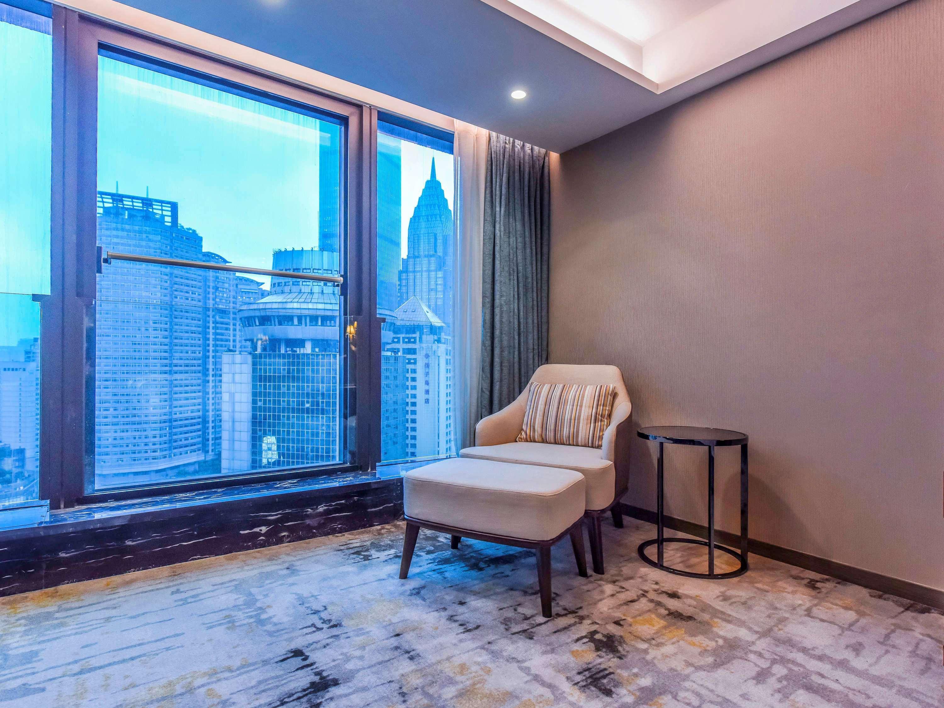 Mercure Chongqing Downtown Exterior photo